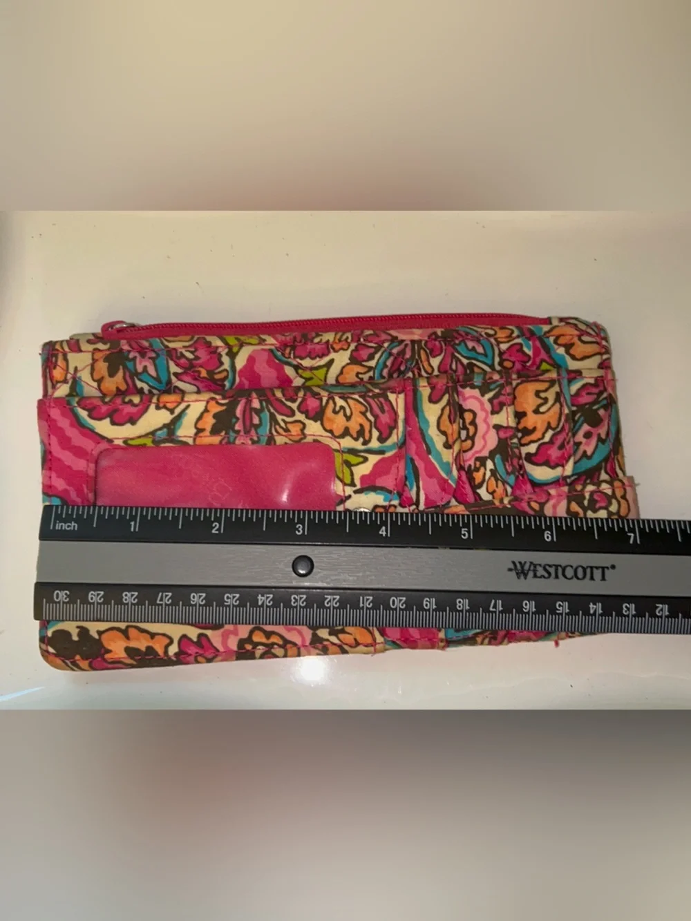 Vera Bradley Credit Card Change Purse in Sunburst Pink Paisley Pattern - Picture 6 of 7